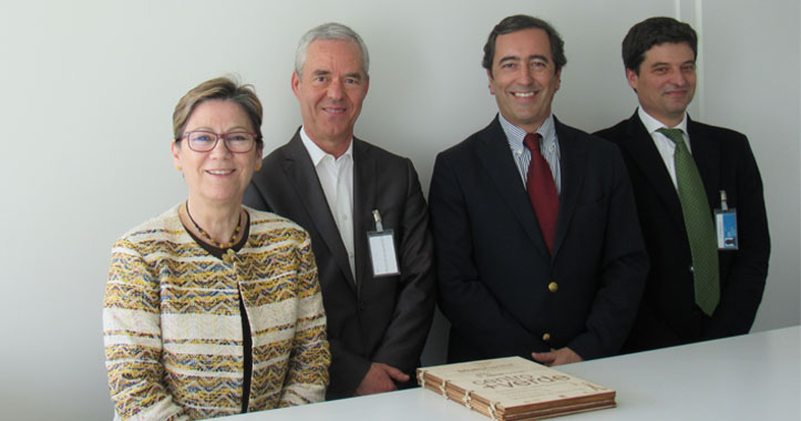 Slide note Bluepharma